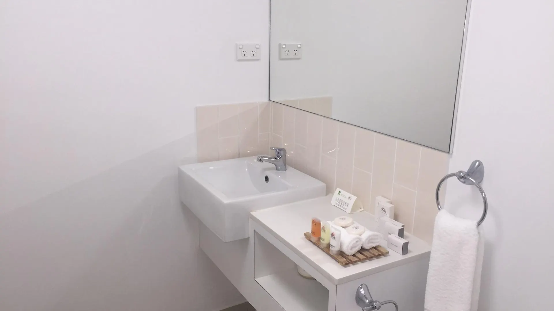 Edge Apartment Hotel Rockhampton 4*,  Australia