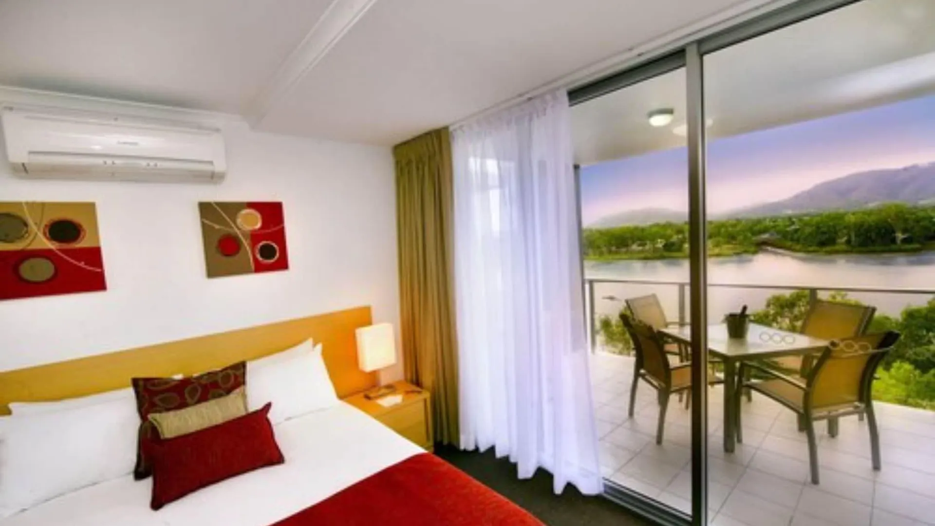 Edge Apartment Hotel Rockhampton Avustralya